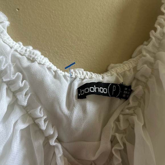 Boohoo Women's NWOT Strapless White Flowy Layered Maxi Dress, Size US 10 - Picture 2 of 5